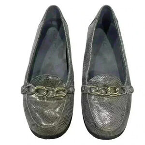 Vionic Alda‎ Metallic Lizard Pewter Leather Chained Toe Loafer Flat Size 7